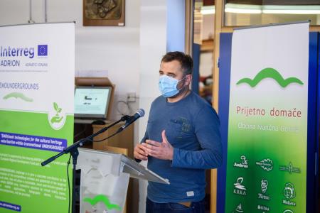 Občinski svet prisluhnil izčrpnemu poročilu predstavitvi projektov Občine Ivančna Gorica 11